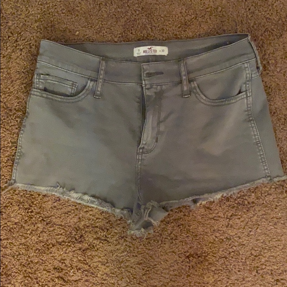 Hollister High Waisted Stretch Shorts Size 11